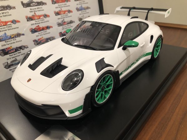 Spark Porsche 992 GT3 RS Tribute White Green Dealer Version New 1:12 Resin 126/300 - Image 3