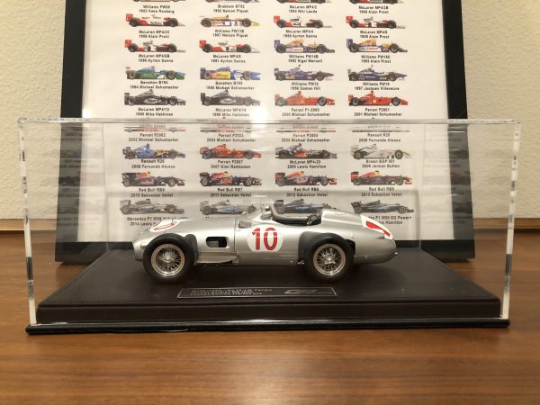 1/18 GP Replicas W196 Open wheel 1955 #10- Belgian Gran Prix Winner - M.Fangio, OPENING HOOD - Image 6