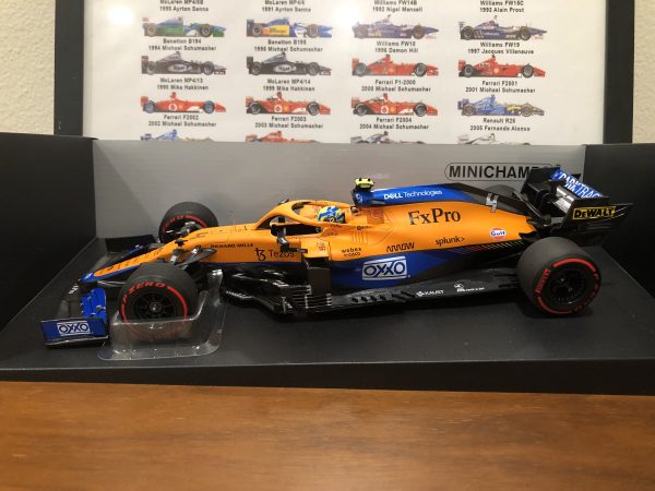 F1 Model Minichamps 1/18 McLaren MCL35D Pole Position Russian Gp 2021 #4 L. Norris