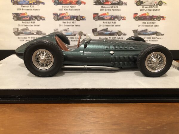 Tecnomodel 1/18 British GP Presentation Car Driver Raymond Mays - Image 2